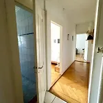 8 Minutes Walking From Train Station * לוזאן