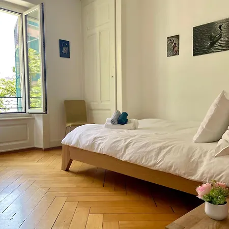 דירה 8 Minutes Walking From Train Station לוזאן
