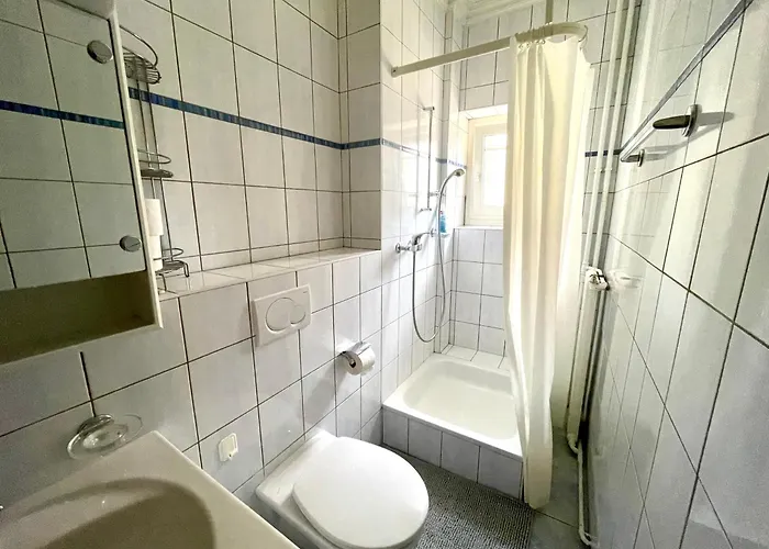 8 Minutes Walking From Train Station *