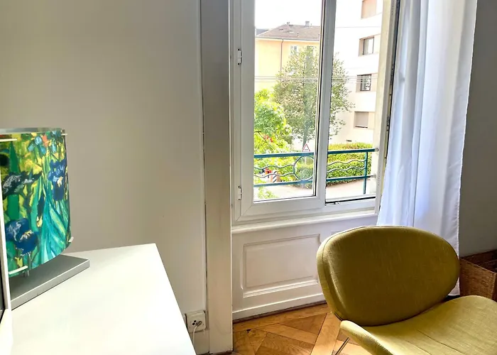 8 Minutes Walking From Train Station 公寓 洛桑